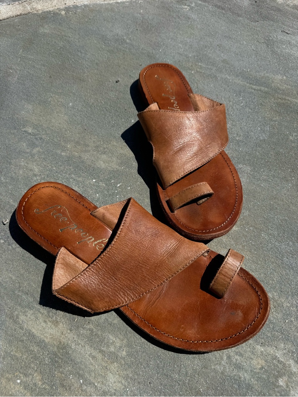 Free People Antoni brown leather Sandals Slide Toe Wrap 39 8 1/2 Boho Cottage